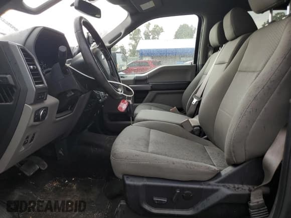 ✅ 2019 Ford F-150 XLT • VIN: 1FTFW1E42KFD32628 • Lot: 81192415. Listed on Copart with 111,695 mi. Free auction sales archive from the USA and detailed vehicle history report at DreamBid. Image 7.