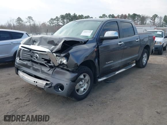 ✅ 2013 Toyota Tundra Limited • VIN: 5TFHY5F19DX301615 • Lot: 41837145. Wystawiony na IAAI z przebiegiem 136 398 mil. Bezpłatny archiwum sprzedaży aukcyjnych z USA i szczegółowy raport historii pojazdu na DreamBid. Zdjęcie 2.