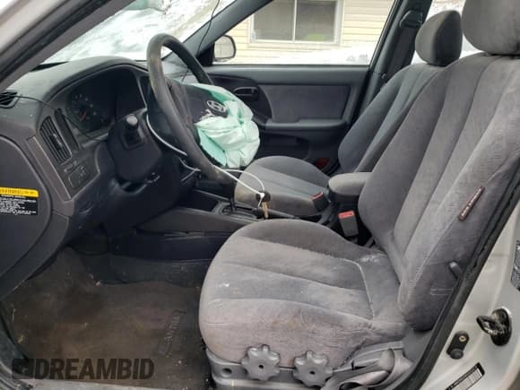 ✅ 2005 Hyundai Elantra GLS • VIN: KMHDN46D85U032419 • Lot: 87216514. Wystawiony na Copart z przebiegiem Nie podano. Bezpłatny archiwum sprzedaży aukcyjnych z USA i szczegółowy raport historii pojazdu na DreamBid. Zdjęcie 7.