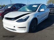 ✅ 2023 Tesla Model 3 • VIN: 5YJ3E1EA7PF714550 • Lot: 43344903. Wystawiony na IAAI z przebiegiem 22 881 mil. Bezpłatny archiwum sprzedaży aukcyjnych z USA i szczegółowy raport historii pojazdu na DreamBid. Zdjęcie 19.