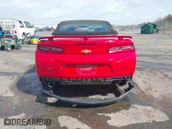 2017 Chevrolet Camaro 1SS с VIN 1G1FF3D76H0182390, выставлен на аукционе IAAI как лот 41824313 с пробегом 81 965 миль миль и . История ставок и продаж доступна на DreamBid. Изображение 16.