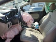 ✅ 2017 Ford Fiesta Titanium • VIN: 3FADP4FJ5HM131007 • Лот: 52972165. Опубликован ранее на Copart с пробегом 60 649 миль. Бесплатный доступ к архиву аукционных продаж из США и подробный отчёт об истории автомобиля на DreamBid. Изображение 7.