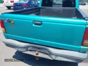 ✅ 1993 Ford Ranger STX • VIN: 1FTCR14XXPPA81400 • Lot: 42774388. Listed on IAAI with 9,154 mi. Free auction sales archive from the USA and detailed vehicle history report at DreamBid. Image 12.