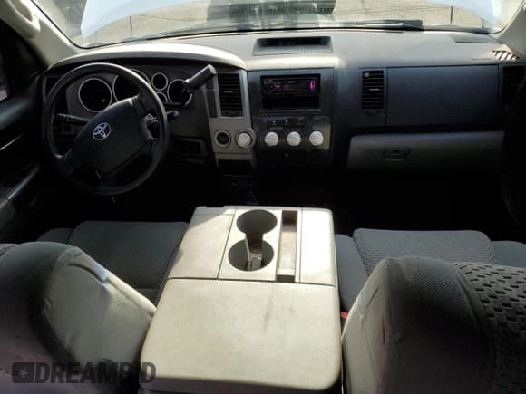 ✅ 2011 Toyota Tundra • VIN: 5TFCW5F12BX011665 • Lot: 67912685. Listed on Copart with 269,740 mi. Free auction sales archive from the USA and detailed vehicle history report at DreamBid. Image 8.