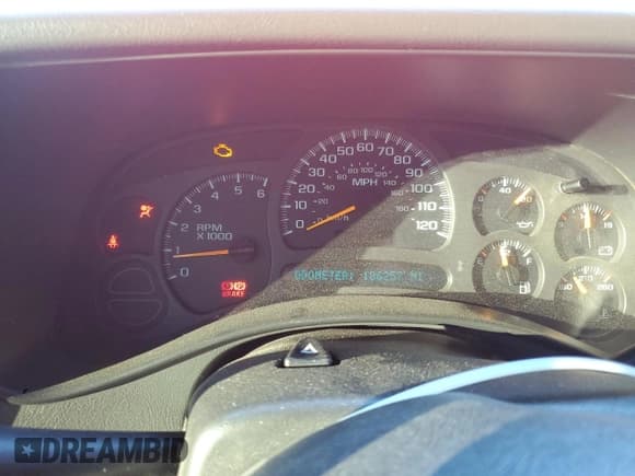 ✅ 2003 Chevrolet Silverado 1500 LS • VIN: 2GCEK19V531318760 • Лот: 82542805. Опубликован ранее на Copart с пробегом 186 257 миль. Бесплатный доступ к архиву аукционных продаж из США и подробный отчёт об истории автомобиля на DreamBid. Изображение 9.