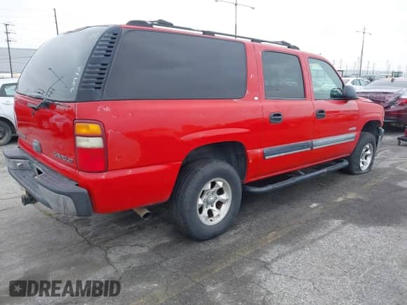 2000 Chevrolet Suburban LT с VIN 3GNFK16T4YG152972, выставлен на аукционе IAAI как лот 42171645 с пробегом Не указан миль и . История ставок и продаж доступна на DreamBid. Изображение 4.