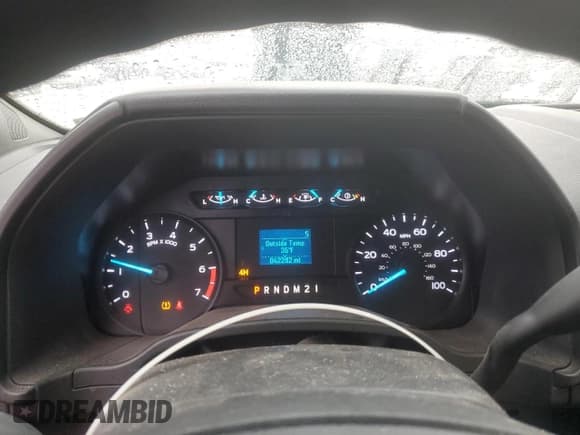 ✅ 2019 Ford F-250 XL • VIN: 1FT7X2B62KEG69447 • Lot: 92895725. Wystawiony na Copart z przebiegiem 42 282 mil. Bezpłatny archiwum sprzedaży aukcyjnych z USA i szczegółowy raport historii pojazdu na DreamBid. Zdjęcie 9.