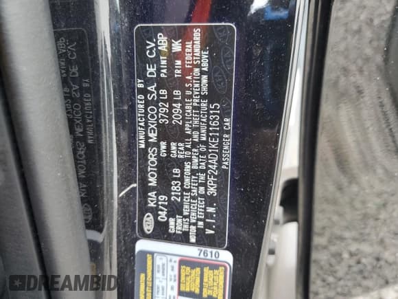 ✅ 2019 Kia Forte LXS • VIN: 3KPF24AD1KE116315 • Lot: 58158395. Listed on Copart with 77,562 mi. Free auction sales archive from the USA and detailed vehicle history report at DreamBid. Image 12.