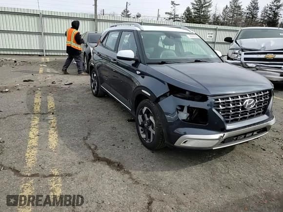 ✅ 2021 Hyundai Venue Denim • VIN: KMHRC8A30MU081694 • Lot: 45581565. Listed on Copart with 88,034 mi. Free auction sales archive from the USA and detailed vehicle history report at DreamBid. Image 11.