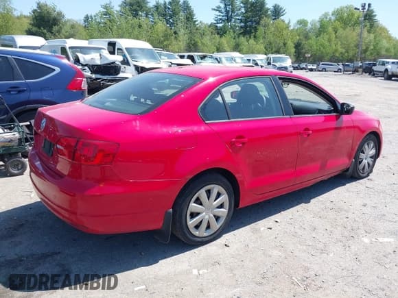 ✅ 2012 Volkswagen Jetta S • VIN: 3VW1K7AJ3CM343852 • Lot: 42243800. Listed on IAAI with 140,774 mi. Free auction sales archive from the USA and detailed vehicle history report at DreamBid. Image 4.