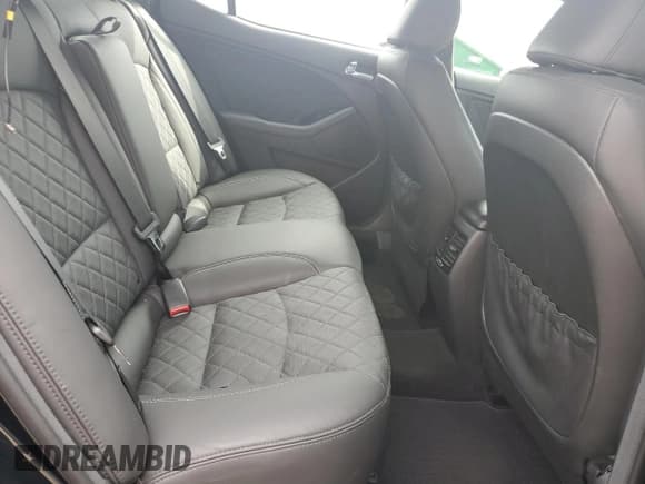 ✅ 2015 Kia Optima SX Turbo • VIN: 5XXGR4A63FG398858 • Lot: 69385525. Listed on Copart with 114,716 mi. Free auction sales archive from the USA and detailed vehicle history report at DreamBid. Image 10.