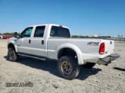✅ 2002 Ford F-350 XL • VIN: 1FTSW31F82ED17235 • Lot: 90605735. Wystawiony na Copart z przebiegiem 214 174 mil. Bezpłatny archiwum sprzedaży aukcyjnych z USA i szczegółowy raport historii pojazdu na DreamBid. Zdjęcie 2.