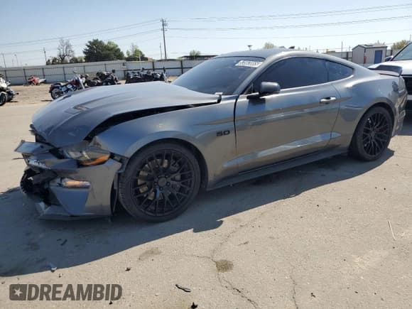✅ 2021 Ford Mustang GT • VIN: 1FA6P8CF9M5143404 • Lot: 91722575. Listed on Copart with 70,978 mi. Free auction sales archive from the USA and detailed vehicle history report at DreamBid. Image 1.