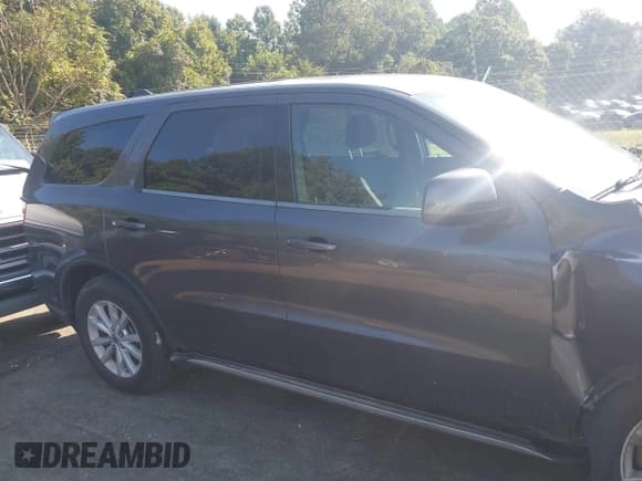 ✅ 2019 Dodge Durango SXT Plus • VIN: 1C4RDJAG2KC585324 • Lot: 43154578. Wystawiony na IAAI z przebiegiem 111 329 mil. Bezpłatny archiwum sprzedaży aukcyjnych z USA i szczegółowy raport historii pojazdu na DreamBid. Zdjęcie 13.