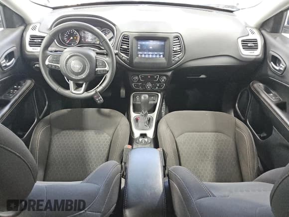 ✅ 2021 Jeep Compass Sport • VIN: 3C4NJCAB5MT560061 • Lot: 70328095. Listed on Copart with 76,635 mi. Free auction sales archive from the USA and detailed vehicle history report at DreamBid. Image 8.