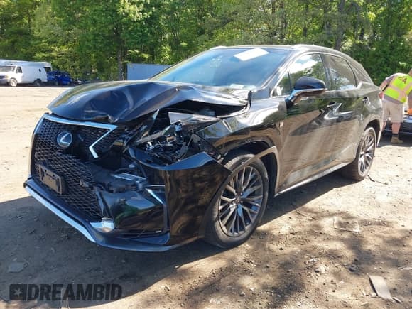 ✅ 2019 Lexus RX 350 • VIN: 2T2BZMCA8KC211025 • Lot: 42294269. Listed on IAAI with 67,745 mi. Free auction sales archive from the USA and detailed vehicle history report at DreamBid. Image 18.