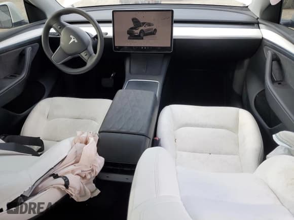 ✅ 2023 Tesla Model Y Long Range • VIN: 7SAYGDEE9PA098533 • Лот: 82690655. Опубликован ранее на Copart с пробегом 59 560 миль. Бесплатный доступ к архиву аукционных продаж из США и подробный отчёт об истории автомобиля на DreamBid. Изображение 8.