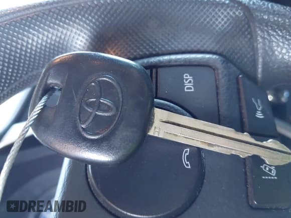 ✅ 2018 Toyota Corolla LE • VIN: 2T1BURHEXJC984699 • Lot: 43278927. Wystawiony na IAAI z przebiegiem 75 407 mil. Bezpłatny archiwum sprzedaży aukcyjnych z USA i szczegółowy raport historii pojazdu na DreamBid. Zdjęcie 11.