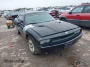 ✅ 2009 Dodge Challenger SE • VIN: 2B3LJ44V09H542619 • Lot: 41647733. Wystawiony na IAAI z przebiegiem 242 410 mil. Bezpłatny archiwum sprzedaży aukcyjnych z USA i szczegółowy raport historii pojazdu na DreamBid. Zdjęcie 1.