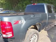 ✅ 2011 GMC Sierra 2500HD SLE • VIN: 1GT120C84BF148426 • Лот: 42463709. Опубликован ранее на IAAI с пробегом 120 380 миль. Бесплатный доступ к архиву аукционных продаж из США и подробный отчёт об истории автомобиля на DreamBid. Изображение 17.