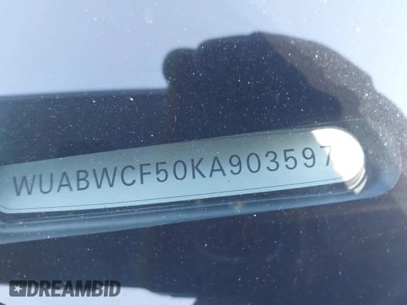 ✅ 2019 Audi RS 5 Sportback • VIN: WUABWCF50KA903597 • Lot: 41574876. Listed on IAAI with 80,629 mi. Free auction sales archive from the USA and detailed vehicle history report at DreamBid. Image 9.