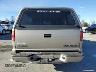 ✅ 2001 Chevrolet S-10 LS • VIN: 1GCCS19W418155965 • Лот: 80244494. Опубликован ранее на Copart с пробегом Не указан. Бесплатный доступ к архиву аукционных продаж из США и подробный отчёт об истории автомобиля на DreamBid. Изображение 6.