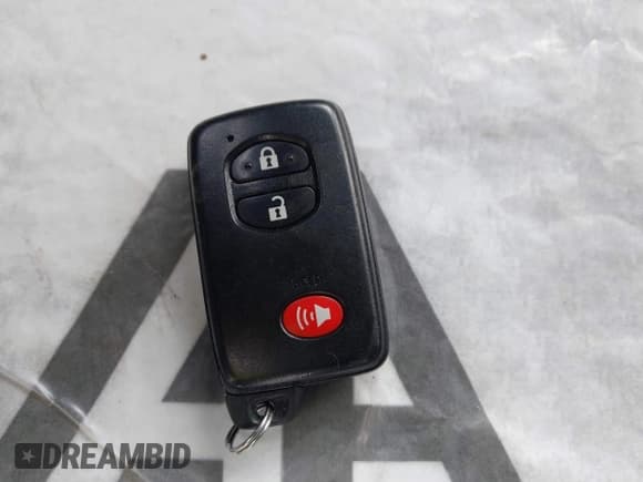 ✅ 2013 Toyota Prius Three • VIN: JTDKN3DU8D1651756 • Lot: 43626019. Wystawiony na IAAI z przebiegiem 214 979 mil. Bezpłatny archiwum sprzedaży aukcyjnych z USA i szczegółowy raport historii pojazdu na DreamBid. Zdjęcie 11.