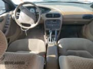 ✅ 2000 Dodge Stratus SE • VIN: 1B3EJ46XXYN144654 • Lot: 87023695. Wystawiony na Copart z przebiegiem 83 159 mil. Bezpłatny archiwum sprzedaży aukcyjnych z USA i szczegółowy raport historii pojazdu na DreamBid. Zdjęcie 8.