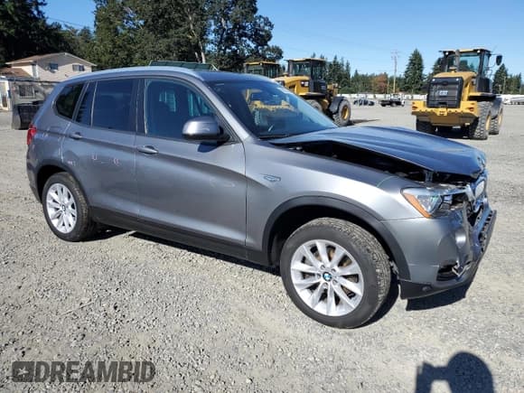 ✅ 2017 BMW X3 xDrive28i • VIN: 5UXWX9C52H0D99427 • Лот: 86253525. Опубликован ранее на Copart с пробегом 120 058 миль. Бесплатный доступ к архиву аукционных продаж из США и подробный отчёт об истории автомобиля на DreamBid. Изображение 4.