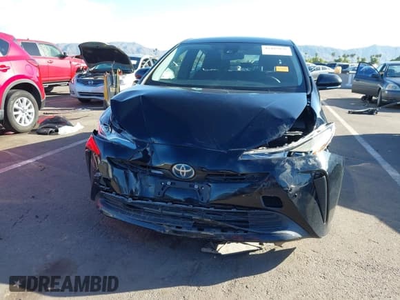 ✅ 2021 Toyota Prius L Eco • VIN: JTDKAMFU5M3146454 • Lot: 43462876. Wystawiony na IAAI z przebiegiem 93 810 mil. Bezpłatny archiwum sprzedaży aukcyjnych z USA i szczegółowy raport historii pojazdu na DreamBid. Zdjęcie 6.