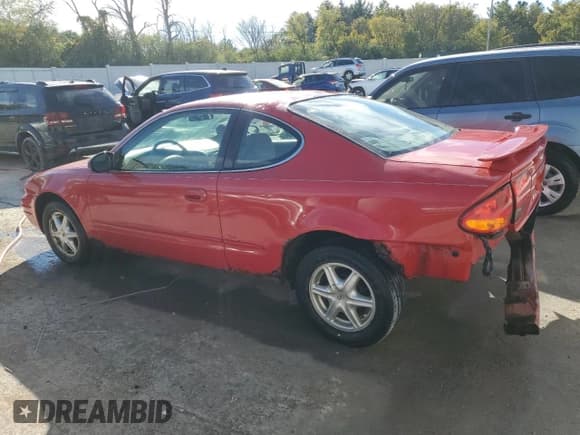 ✅ 2003 Oldsmobile Alero GL1 • VIN: 1G3NL12F03C323536 • Lot: 74764234. Wystawiony na Copart z przebiegiem 221 947 mil. Bezpłatny archiwum sprzedaży aukcyjnych z USA i szczegółowy raport historii pojazdu na DreamBid. Zdjęcie 2.