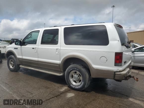 ✅ 2003 Ford Excursion Eddie Bauer • VIN: 1FMNU45S33ED05927 • Лот: 65446335. Опубликован ранее на Copart с пробегом 149 989 миль. Бесплатный доступ к архиву аукционных продаж из США и подробный отчёт об истории автомобиля на DreamBid. Изображение 2.