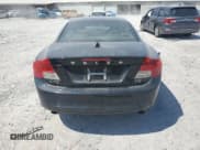 ✅ 2011 Volvo C70 • VIN: YV1672MCXBJ116710 • Lot: 80161475. Wystawiony na Copart z przebiegiem 155 567 mil. Bezpłatny archiwum sprzedaży aukcyjnych z USA i szczegółowy raport historii pojazdu na DreamBid. Zdjęcie 6.
