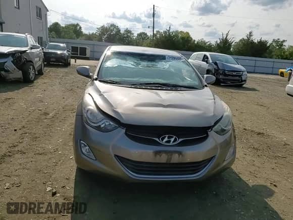 ✅ 2013 Hyundai Elantra GLS • VIN: 5NPDH4AE9DH257789 • Lot: 71285505. Listed on Copart with 60,960 mi. Free auction sales archive from the USA and detailed vehicle history report at DreamBid. Image 13.