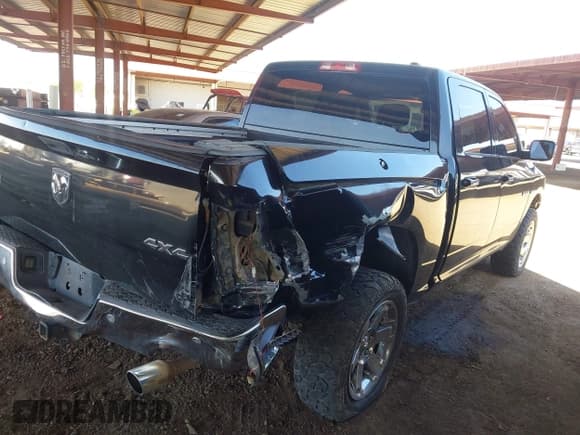 ✅ 2009 Dodge 1500 Laramie • VIN: 1D3HV13T49J530213 • Lot: 42335733. Wystawiony na IAAI z przebiegiem 182 870 mil. Bezpłatny archiwum sprzedaży aukcyjnych z USA i szczegółowy raport historii pojazdu na DreamBid. Zdjęcie 6.