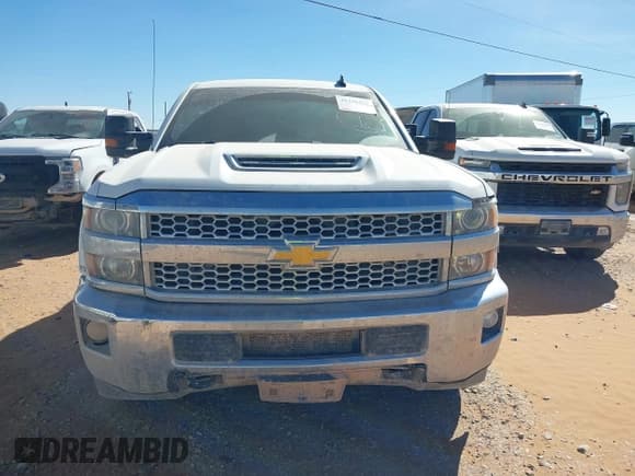✅ 2019 Chevrolet Silverado 2500HD LT • VIN: 1GC1KSEY7KF181199 • Lot: 41336202. Listed on IAAI with 178,160 mi. Free auction sales archive from the USA and detailed vehicle history report at DreamBid. Image 12.