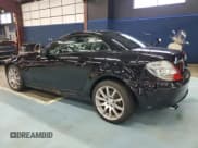 ✅ 2005 Mercedes-Benz SLK 230/320 • VIN: WDBWK56FX5F049285 • Lot: 73306494. Listed on Copart with 94,785 mi. Free auction sales archive from the USA and detailed vehicle history report at DreamBid. Image 2.