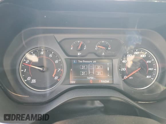 ✅ 2023 Chevrolet Camaro 1LS • VIN: 1G1FB1RX1P0151295 • Lot: 81244025. Wystawiony na Copart z przebiegiem 14 794 mil. Bezpłatny archiwum sprzedaży aukcyjnych z USA i szczegółowy raport historii pojazdu na DreamBid. Zdjęcie 9.