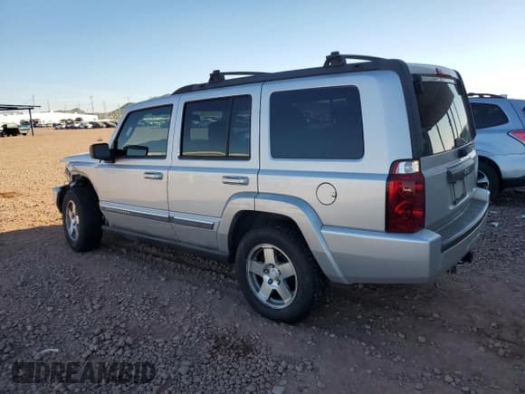 ✅ 2010 Jeep Commander Sport • VIN: 1J4RH4GK1AC103940 • Лот: 82677925. Опубликован ранее на Copart с пробегом 152 090 миль. Бесплатный доступ к архиву аукционных продаж из США и подробный отчёт об истории автомобиля на DreamBid. Изображение 2.