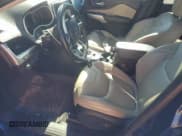 ✅ 2018 Jeep Cherokee Limited • VIN: 1C4PJMDX2JD610261 • Lot: 84236575. Wystawiony na Copart z przebiegiem 87 334 mil. Bezpłatny archiwum sprzedaży aukcyjnych z USA i szczegółowy raport historii pojazdu na DreamBid. Zdjęcie 7.