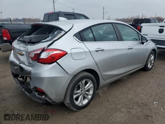 ✅ 2019 Chevrolet Cruze LT • VIN: 3G1BE6SM6KS594417 • Lot: 45664993. Listed on Copart with 83,060 mi. Free auction sales archive from the USA and detailed vehicle history report at DreamBid. Image 3.