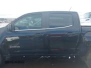 ✅ 2019 GMC Canyon 2WD SLE • VIN: 1GTG5CEN1K1287528 • Lot: 43700484. Listed on IAAI with 70,118 mi. Free auction sales archive from the USA and detailed vehicle history report at DreamBid. Image 15.