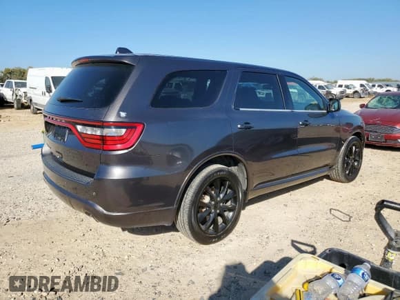 ✅ 2018 Dodge Durango SXT • VIN: 1C4RDHAG2JC114345 • Лот: 92088425. Опубликован ранее на Copart с пробегом 136 776 миль. Бесплатный доступ к архиву аукционных продаж из США и подробный отчёт об истории автомобиля на DreamBid. Изображение 3.