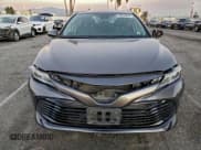 ✅ 2019 Toyota Camry SE • VIN: 4T1B11HK0KU714414 • Лот: 94259945. Опубликован ранее на Copart с пробегом 65 582 миль. Бесплатный доступ к архиву аукционных продаж из США и подробный отчёт об истории автомобиля на DreamBid. Изображение 5.