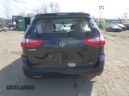 ✅ 2016 Toyota Sienna LE AAS • VIN: 5TDKK3DC8GS739715 • Lot: 42015201. Listed on IAAI with 68,417 mi. Free auction sales archive from the USA and detailed vehicle history report at DreamBid. Image 16.