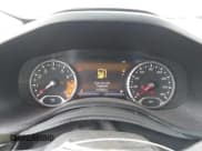 ✅ 2015 Jeep Renegade Limited • VIN: ZACCJADT1FPB47886 • Lot: 43348926. Wystawiony na IAAI z przebiegiem 127 293 mil. Bezpłatny archiwum sprzedaży aukcyjnych z USA i szczegółowy raport historii pojazdu na DreamBid. Zdjęcie 7.