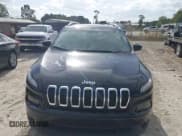 ✅ 2018 Jeep Cherokee Latitude • VIN: 1C4PJLCB4JD595102 • Lot: 43359901. Wystawiony na IAAI z przebiegiem Nie podano. Bezpłatny archiwum sprzedaży aukcyjnych z USA i szczegółowy raport historii pojazdu na DreamBid. Zdjęcie 12.