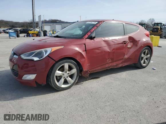 ✅ 2014 Hyundai Veloster • VIN: KMHTC6AD4EU211609 • Lot: 45194775. Wystawiony na Copart z przebiegiem 67 081 mil. Bezpłatny archiwum sprzedaży aukcyjnych z USA i szczegółowy raport historii pojazdu na DreamBid. Zdjęcie 1.