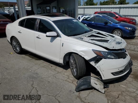 ✅ 2016 Lincoln MKS • VIN: 1LNHL9EK7GG602173 • Lot: 70519384. Listed on Copart with Not provided. Free auction sales archive from the USA and detailed vehicle history report at DreamBid. Image 4.