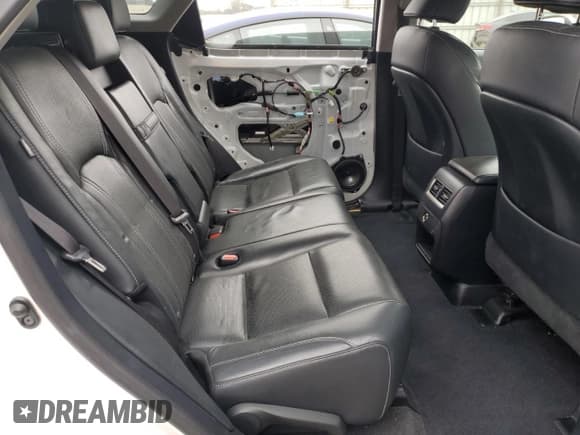 ✅ 2016 Lexus RX 350 • VIN: JTJBZMCA5G2003272 • Lot: 80143925. Listed on Copart with 133,231 mi. Free auction sales archive from the USA and detailed vehicle history report at DreamBid. Image 11.